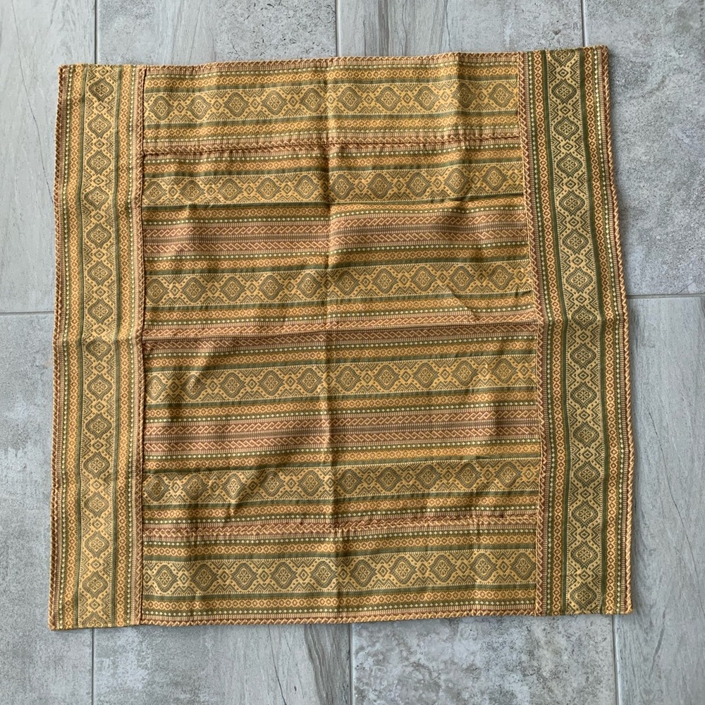 Handmade 2 Sided Unique Table Topper. One side Gold Green, other side w/Red.